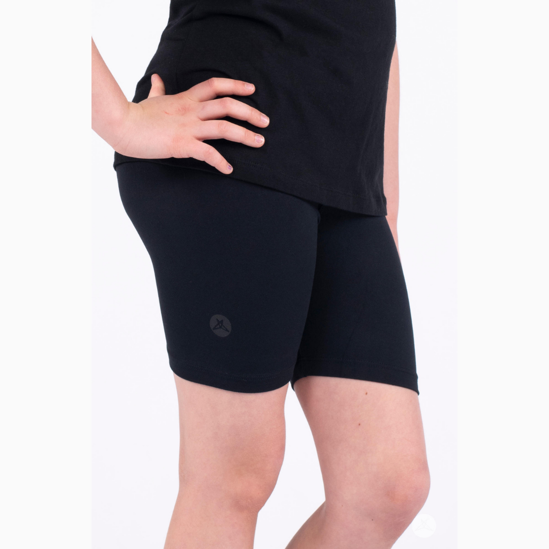 Black shorts kids top